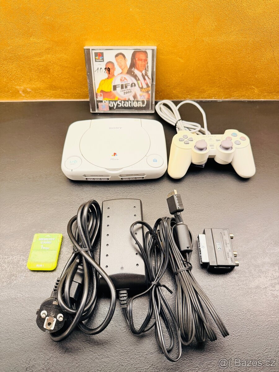 PlayStation PS one + ovladač + kabely + paměťovka + hra - 2
