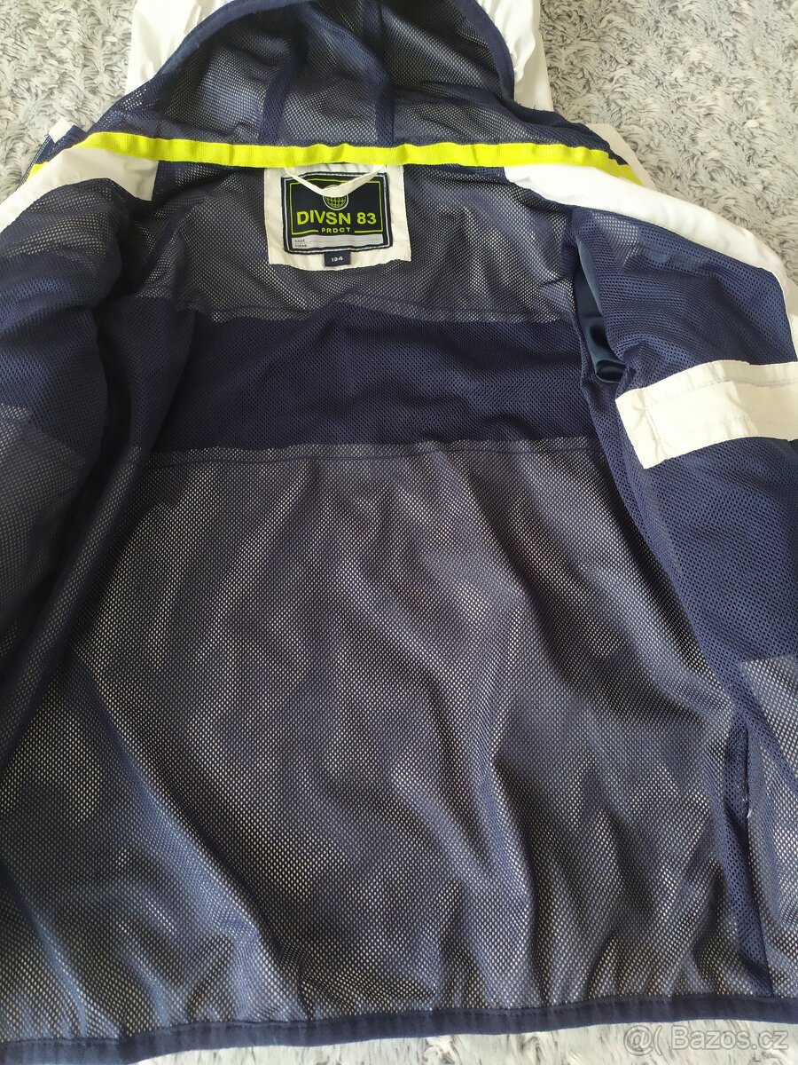 Chlapecká šusťáková bunda Reserved - 2