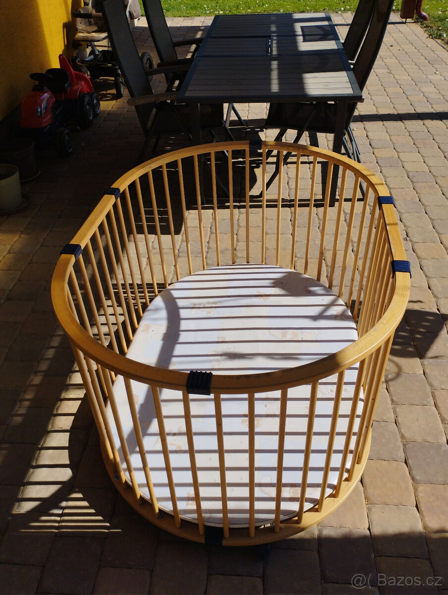 dětská oválna ohrádka s kolečky - 2