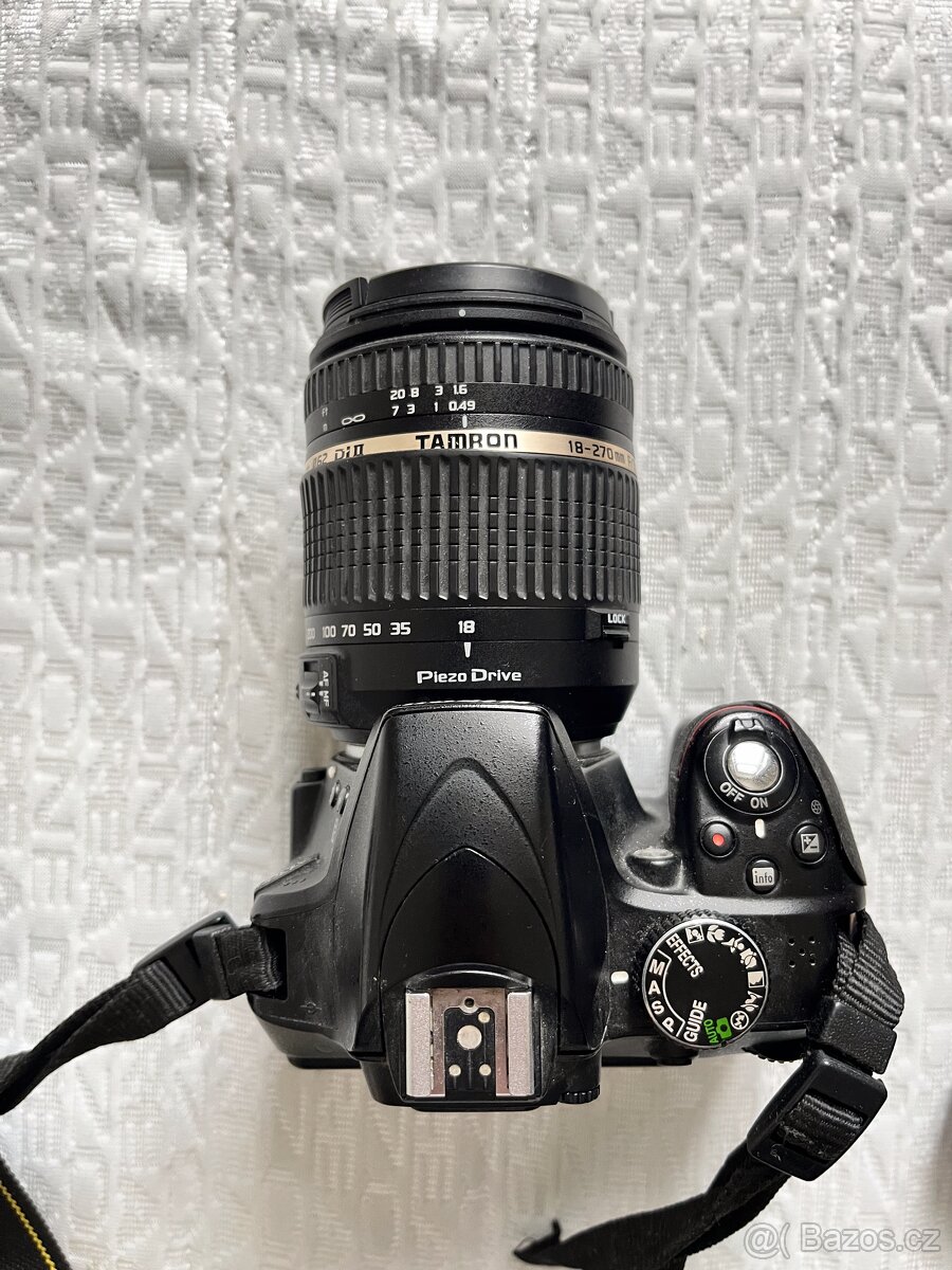 Set Nikon D3300, dva objektivy, brašna ad. - 2