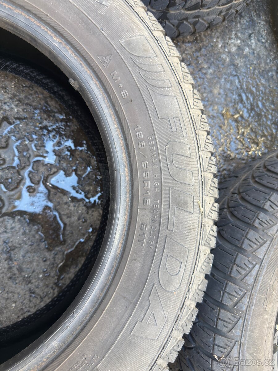 Zimní gumy 195/65 R15 - 2