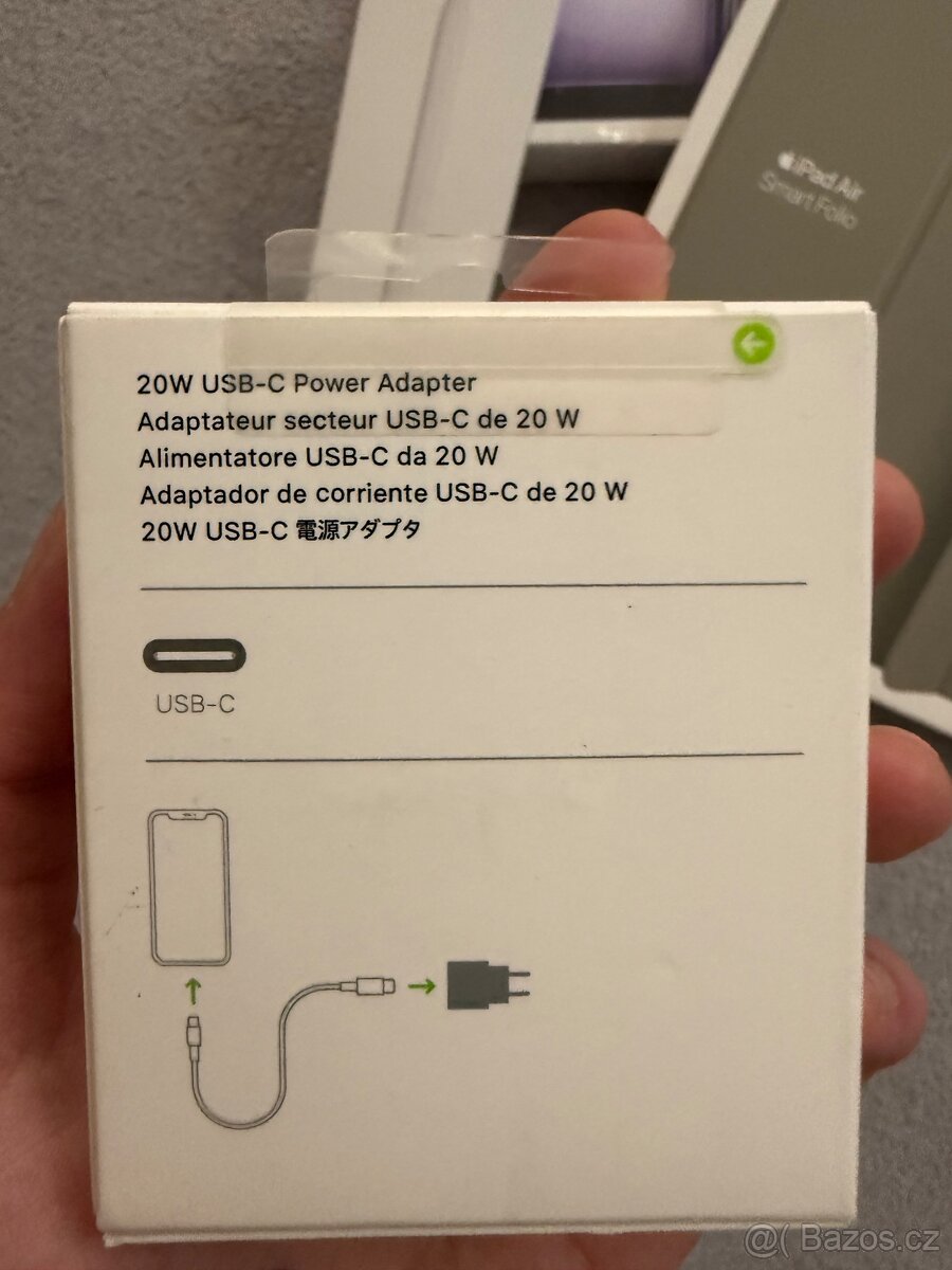 IPad Air M3 + příslušenství - 2