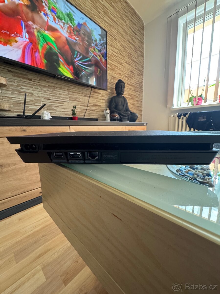 PlayStation 4, 500GB - 2