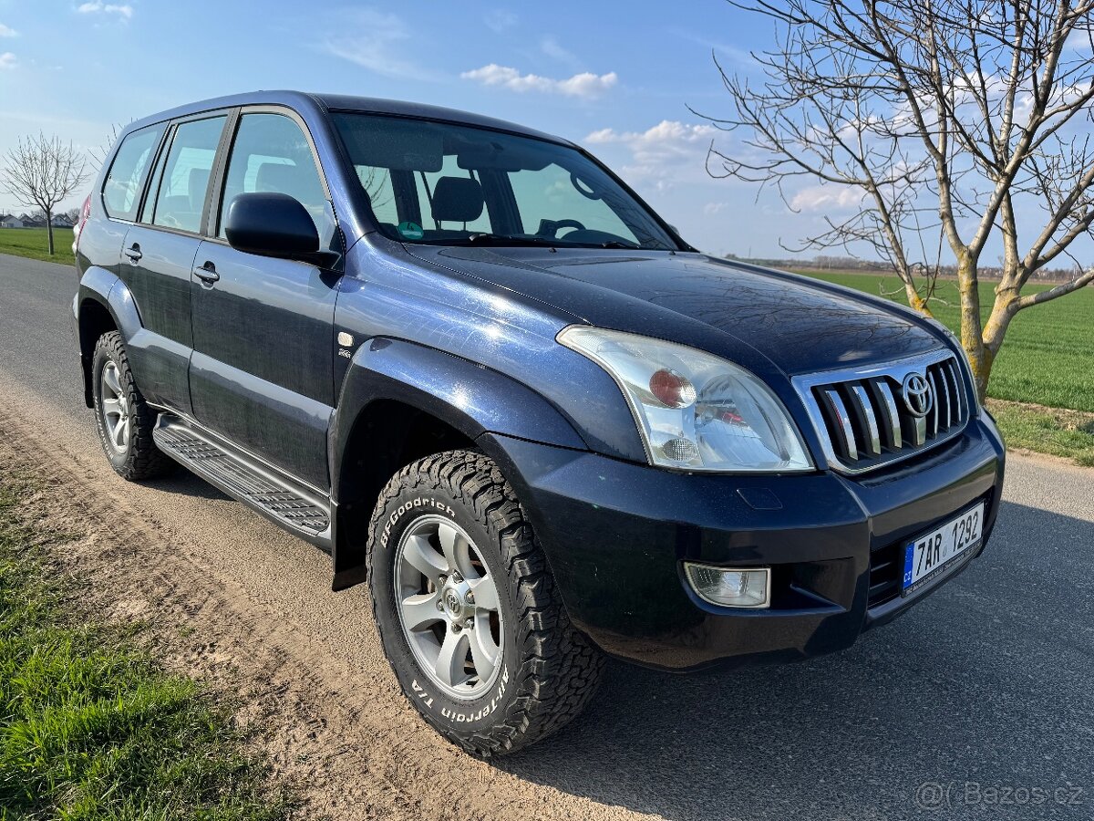 Toyota Land Cruiser 120 - 2