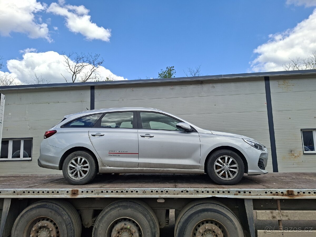 Hyundai I30 1.6 crdi NOVÁ CENA - 2