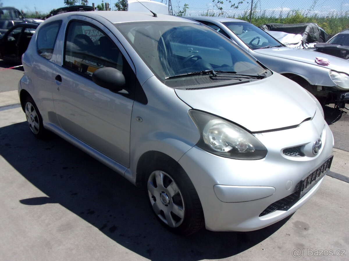 Toyota Aygo - 2