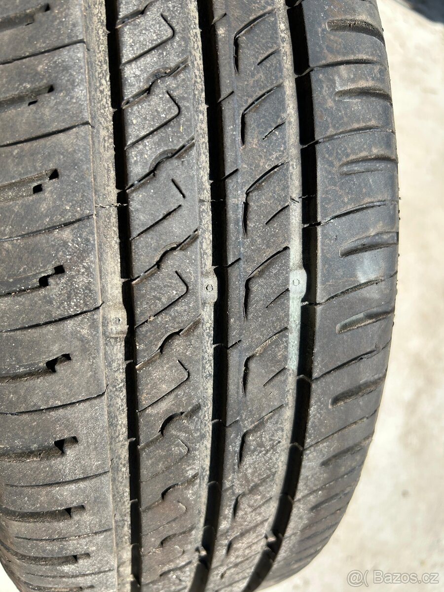 Pneumatiky s ráfkem 185/60 R14 - 2