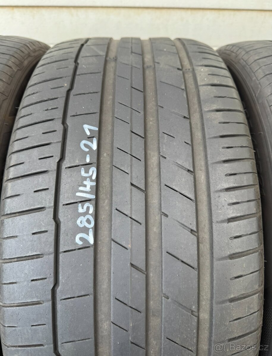 letní pneu 285/45-21 Hankook, DOT 4722 - 2