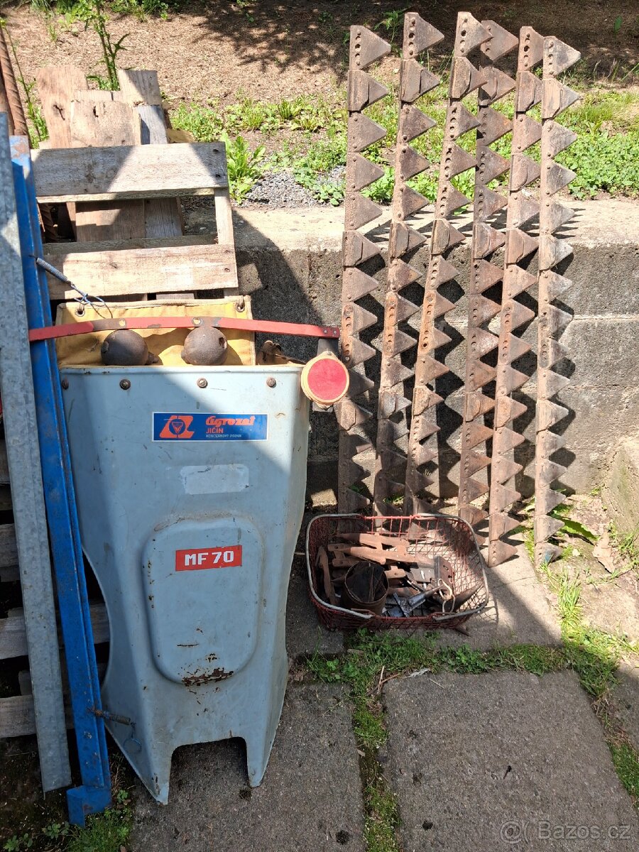 Mf 70 - 2