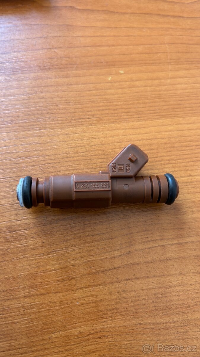 Vstrekovače 330cc 0280155831 - 2