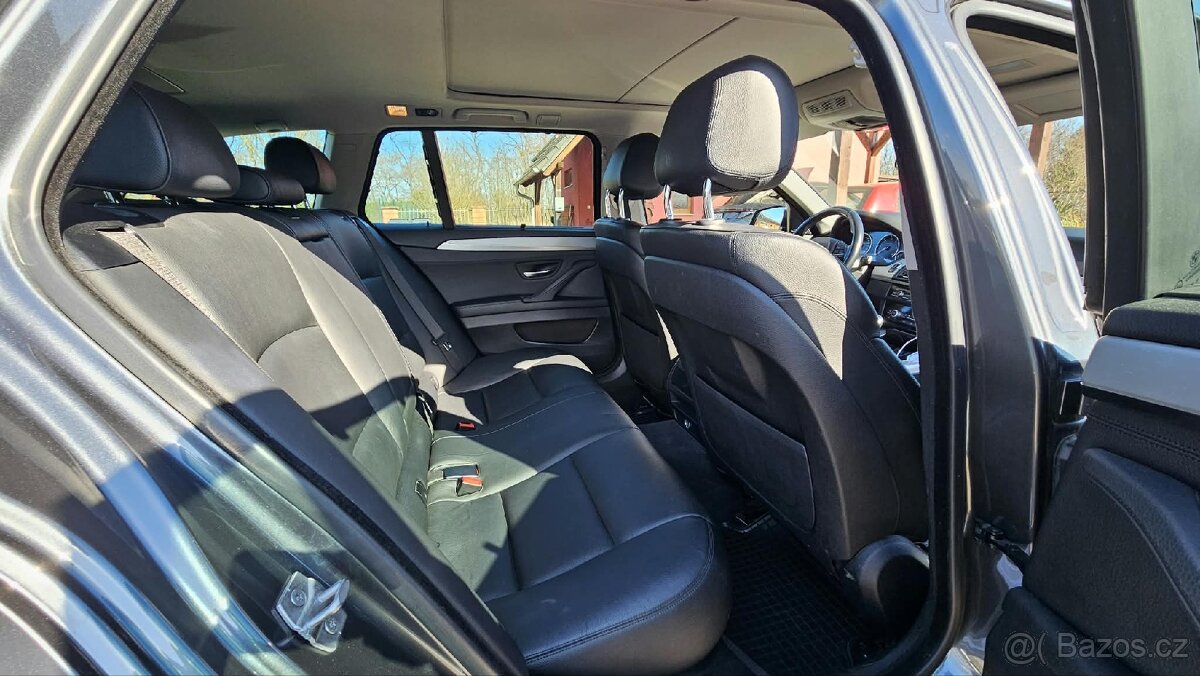 BMW 520d F11 Luxury Line - 2