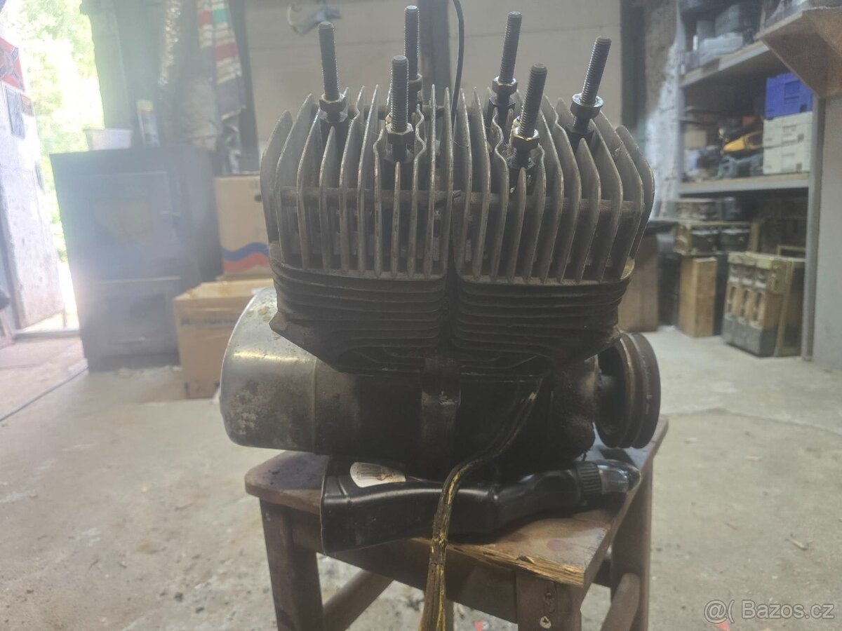Motor Jawa 350 - 2