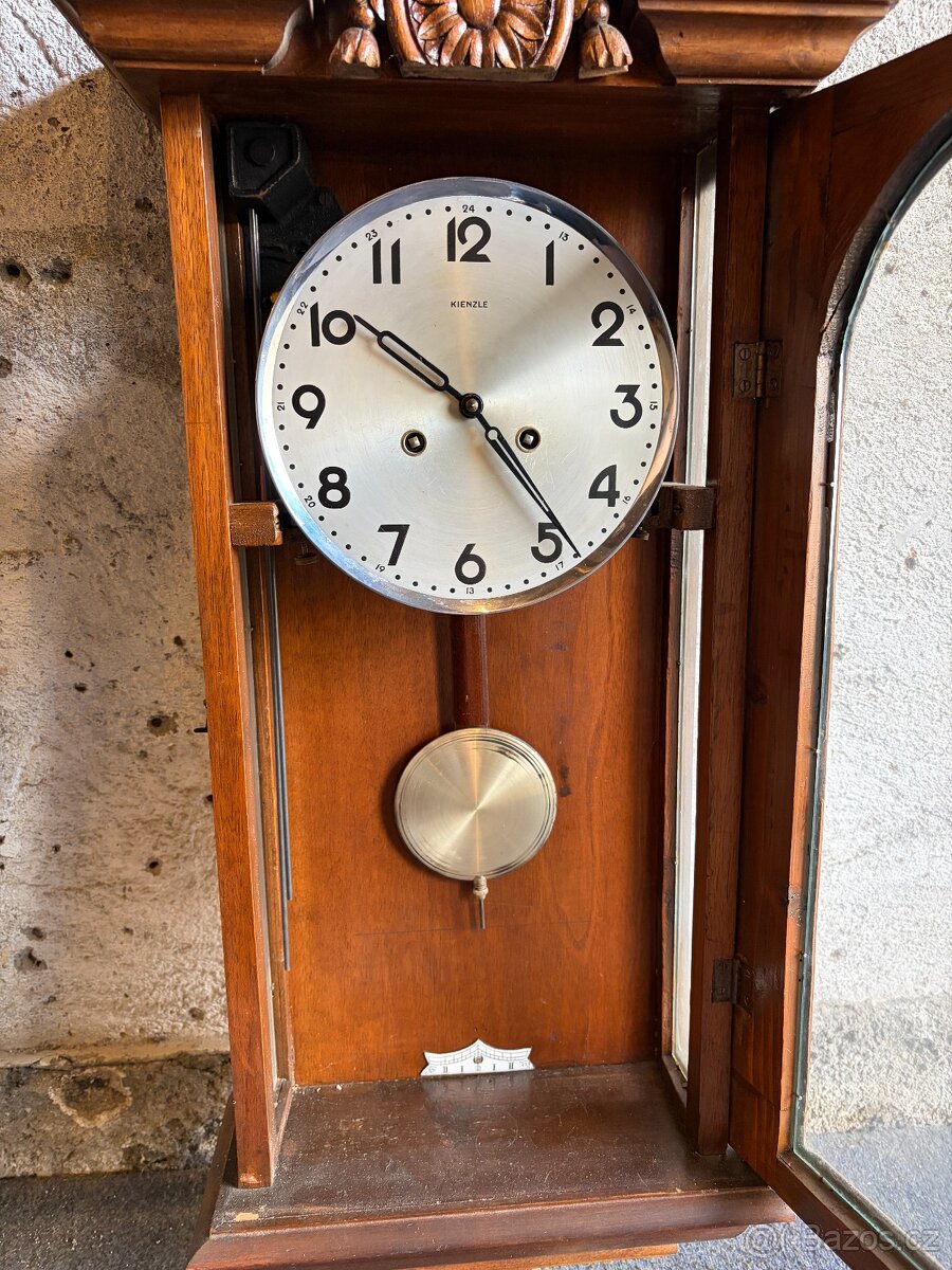 nástěnné hodiny, funkční - 2