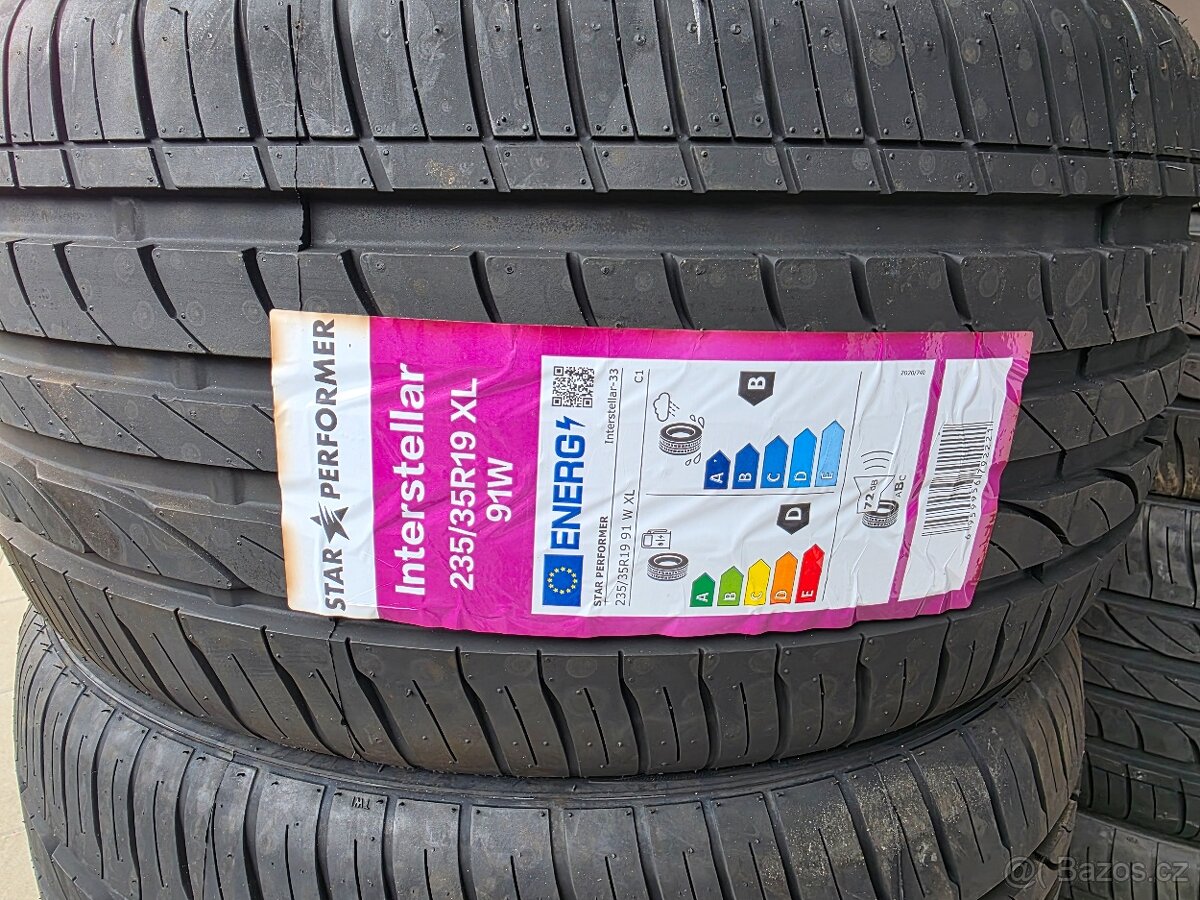 235/35 R19 letni NOVE - 2