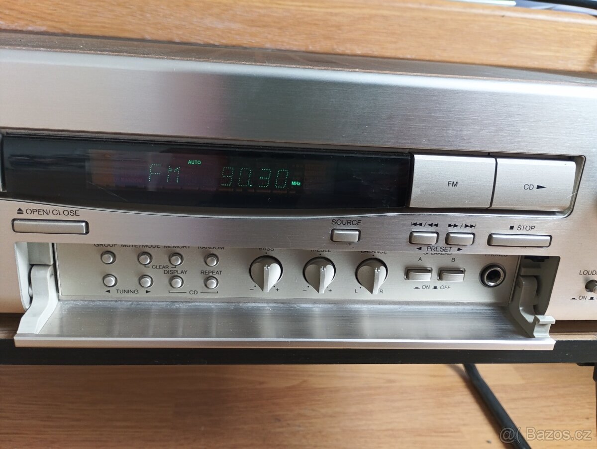 Onkyo CR-70R CD Receiver,AM/FM Tuner - 2