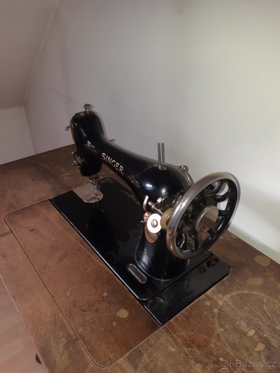 Šicí stroj šlapací Singer - 2