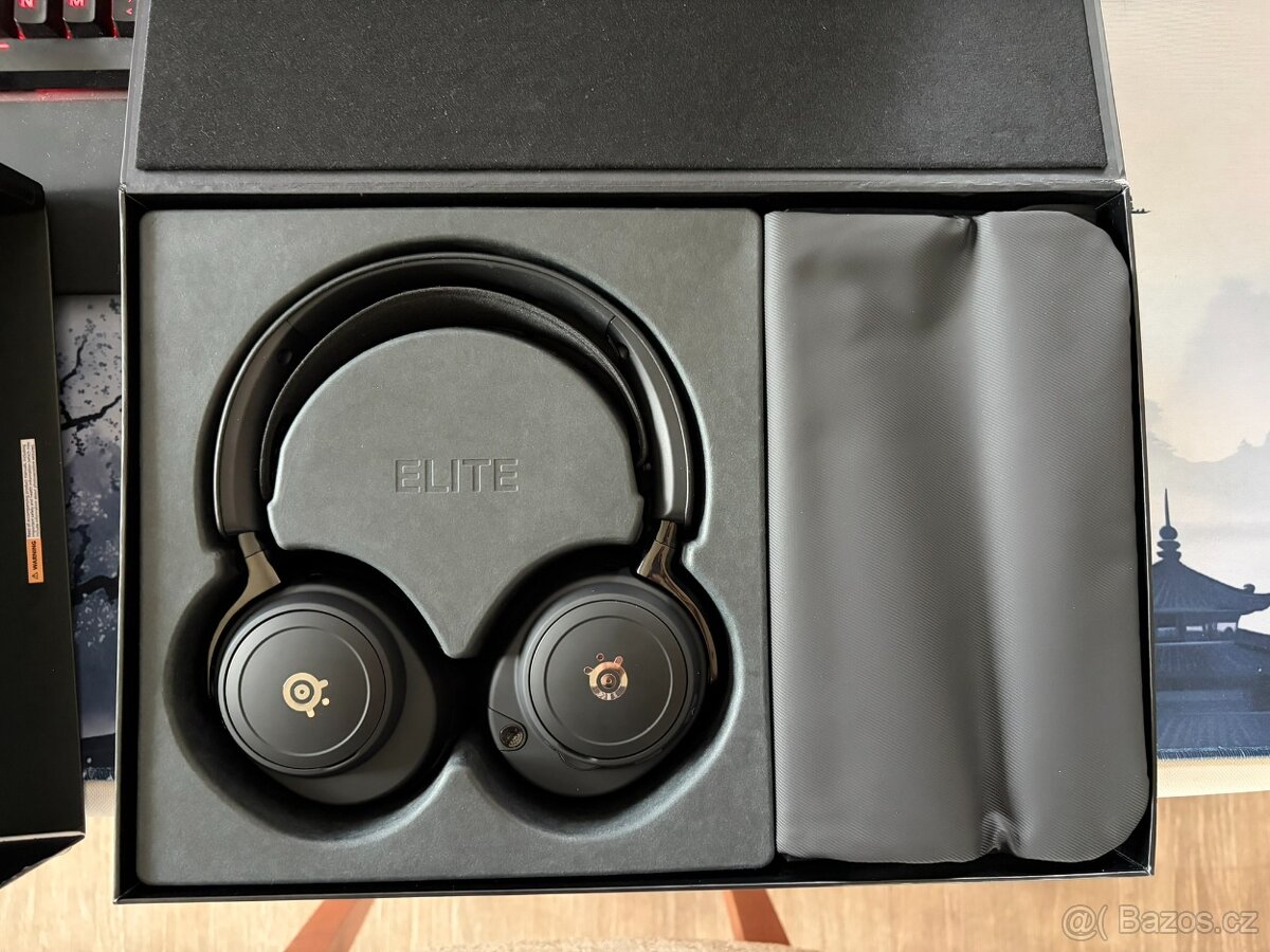Herní sluchátka SteelSeries Arctis Nova Elite - 2