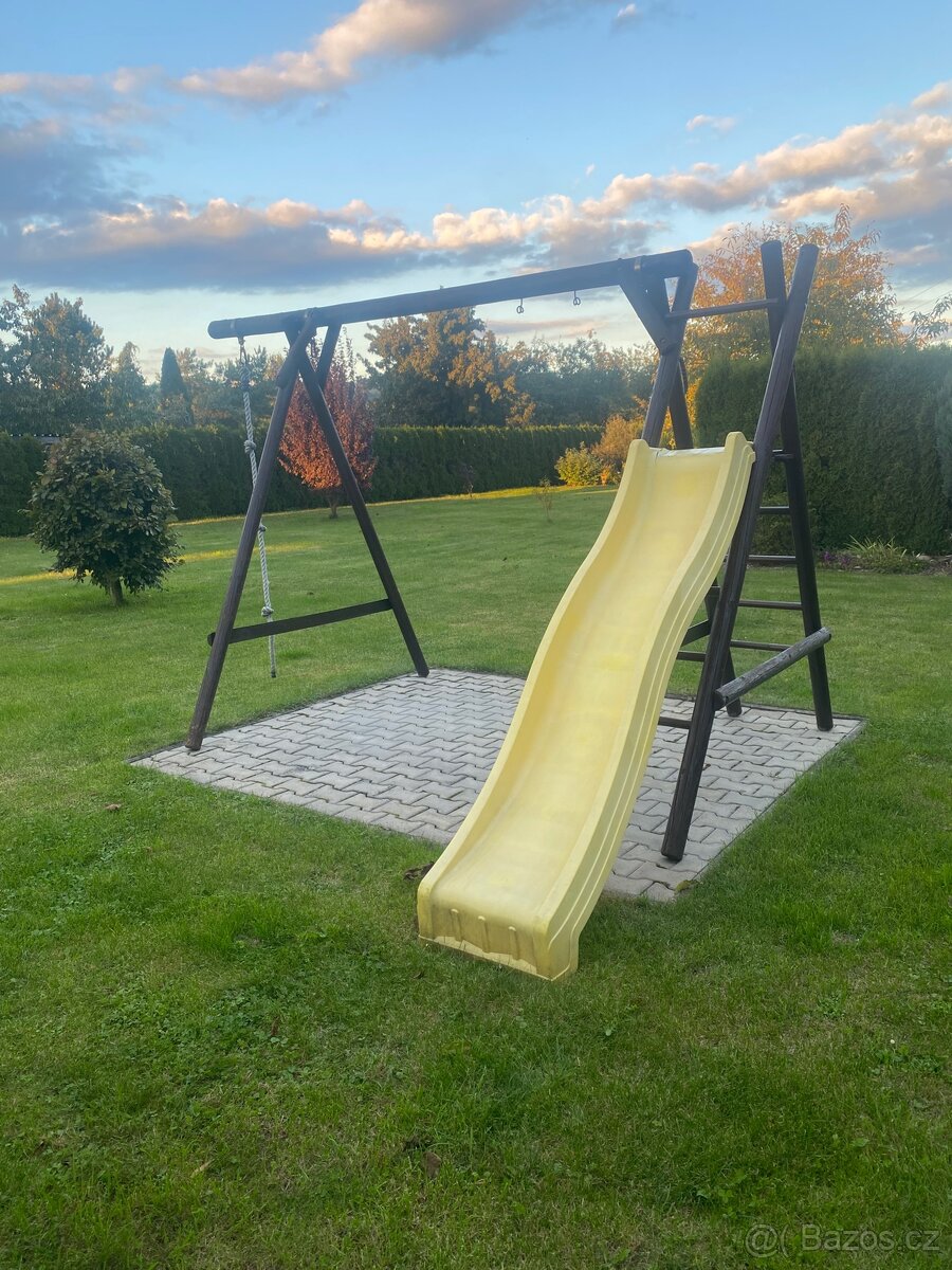 Dětské zahradní hřiště se skluzavkou - 2