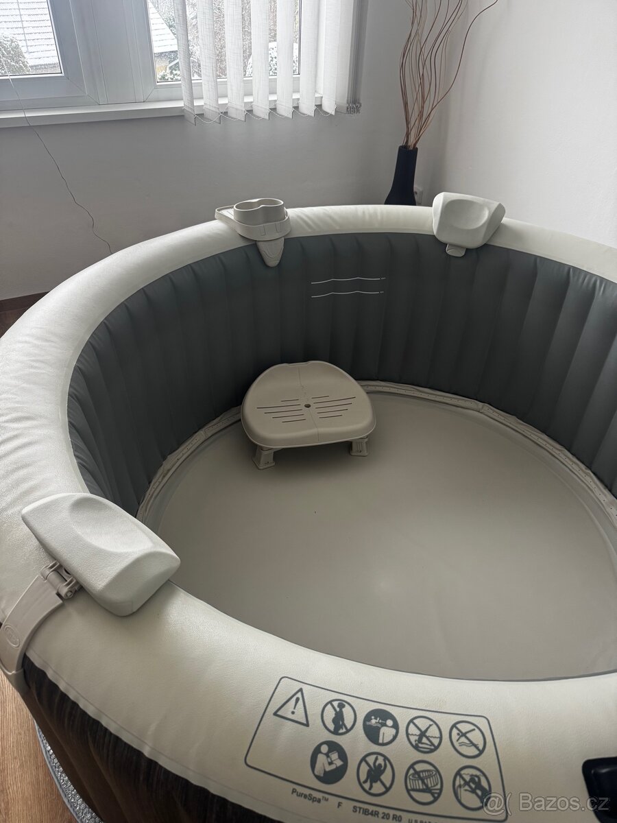 Vířivka Intex 28440 Pure Spa - 2