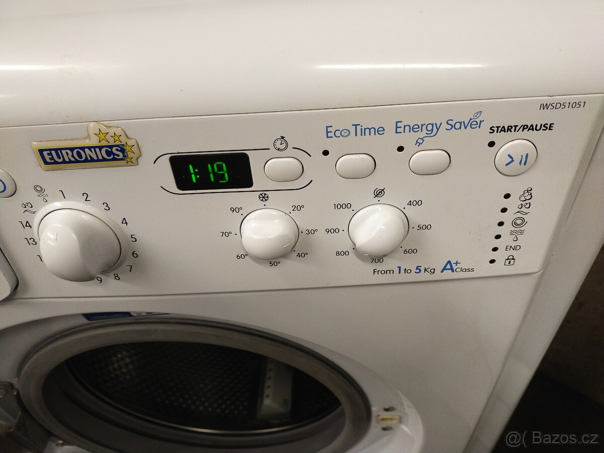 Prodám plně funkční dig. pračku zn. indesit na 5 kg--DOVEZU- - 2