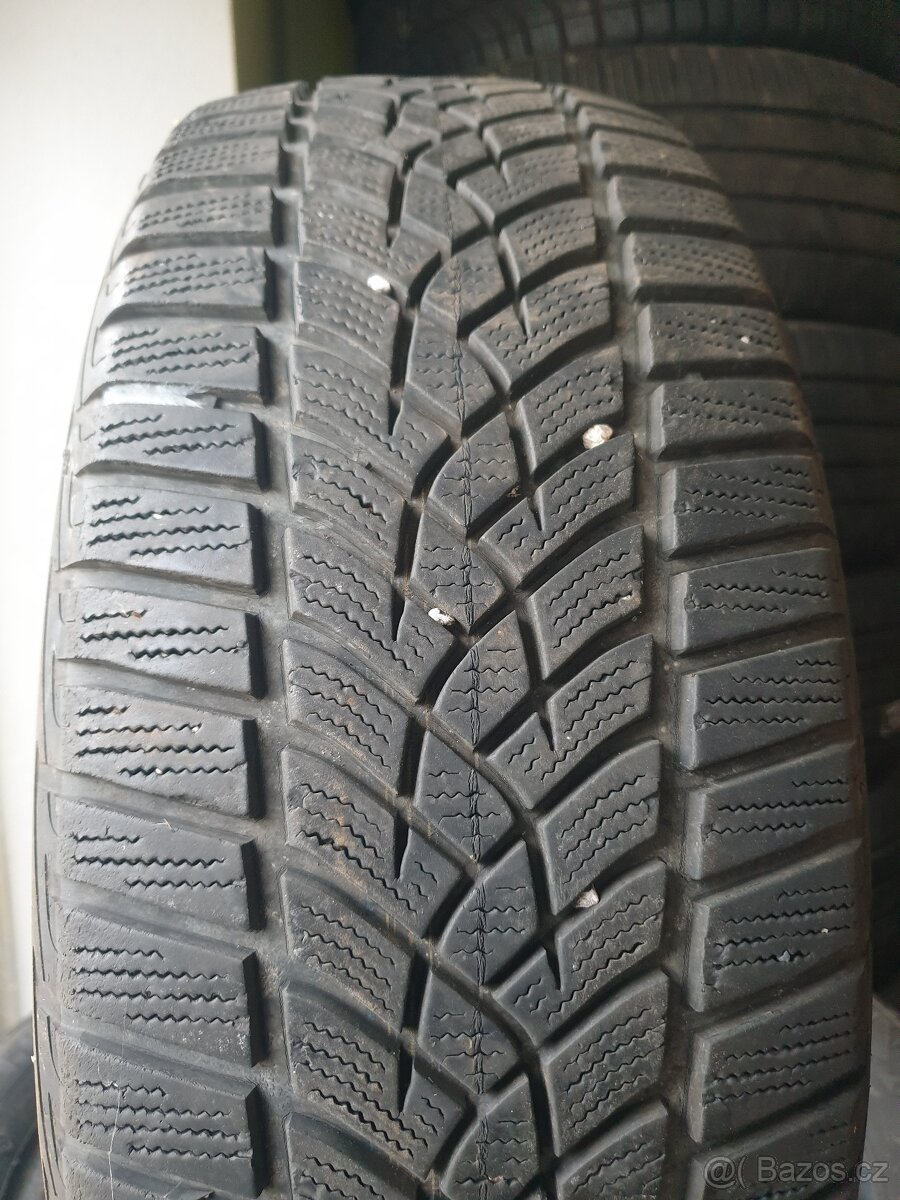 205/55 R17, Zimní, 5,5mm, GOODYEAR - 2