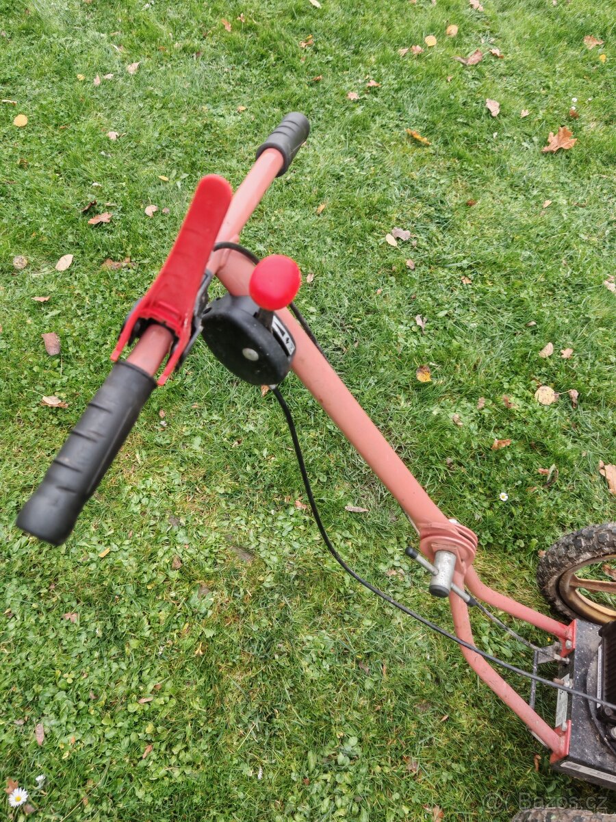 Bubnování sekačka - 2