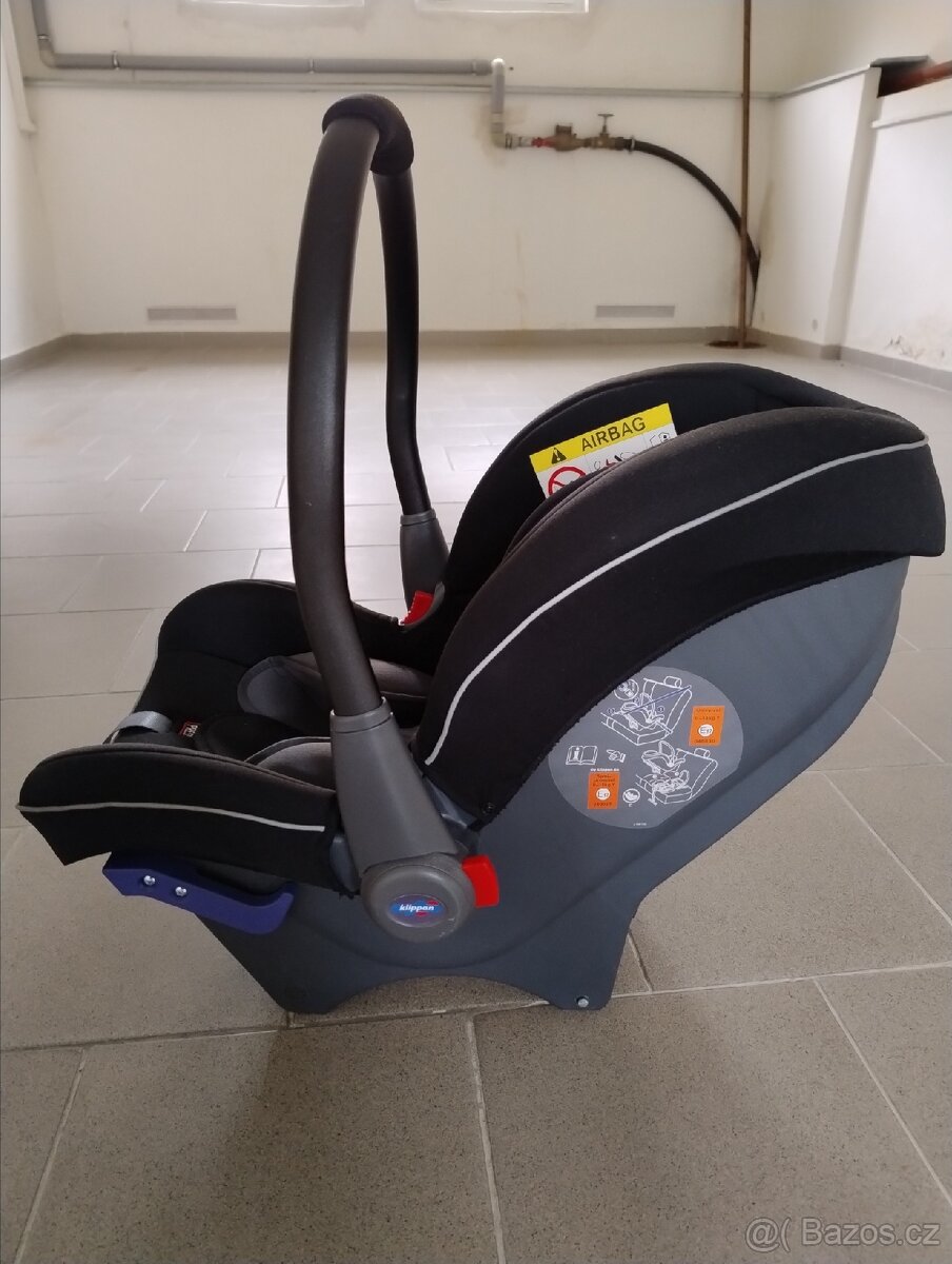 Autosedačka vajíčko klippan dinofix - 2