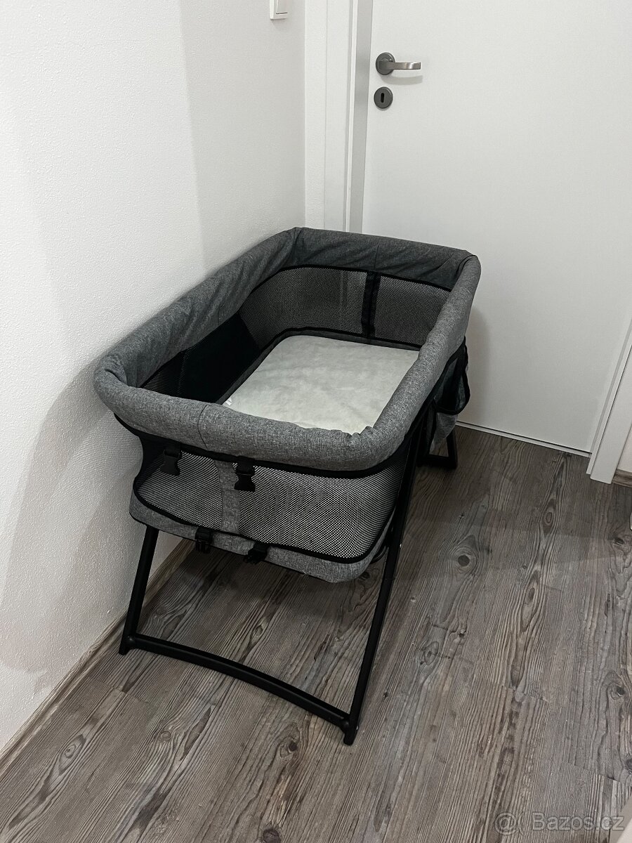 Skládací dětská postylka - 2