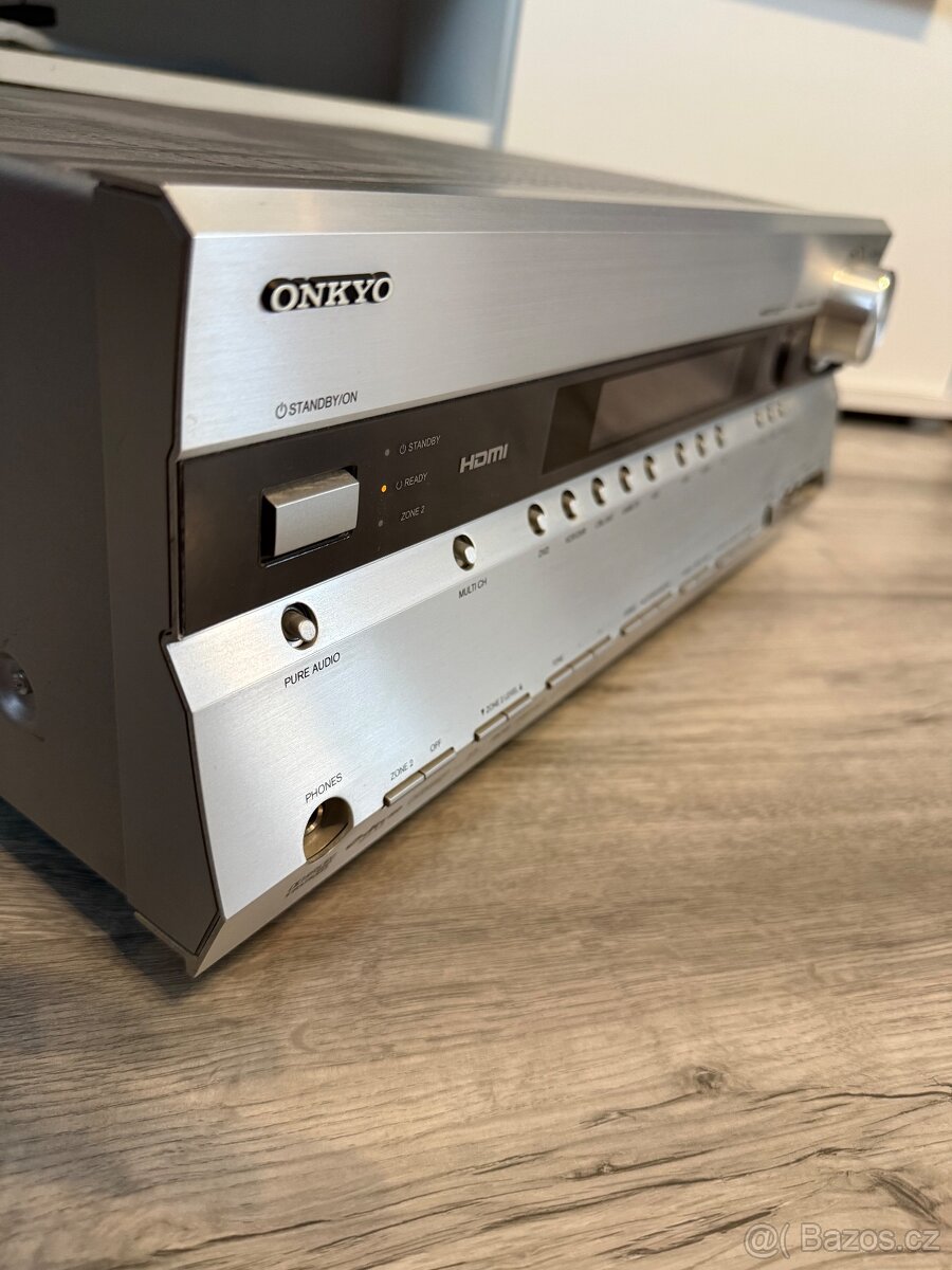 ONKYO TX–SR605 - 2