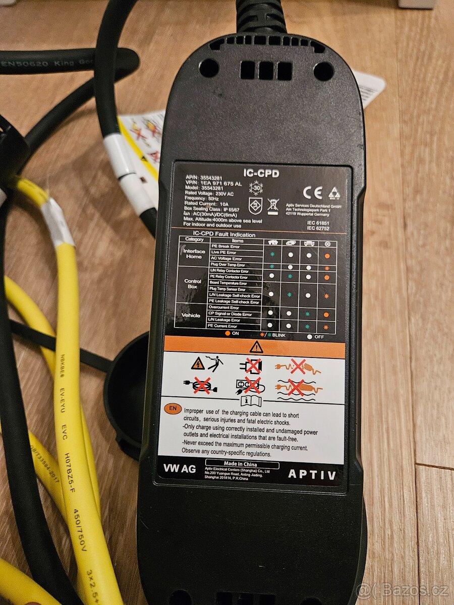 Nabíječka elektromobilů 10A - 2