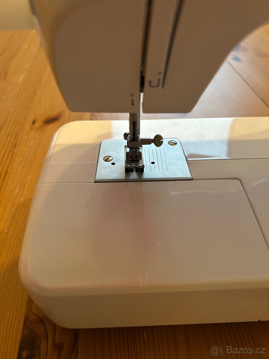 Šicí stroj Singer 8280 - 2