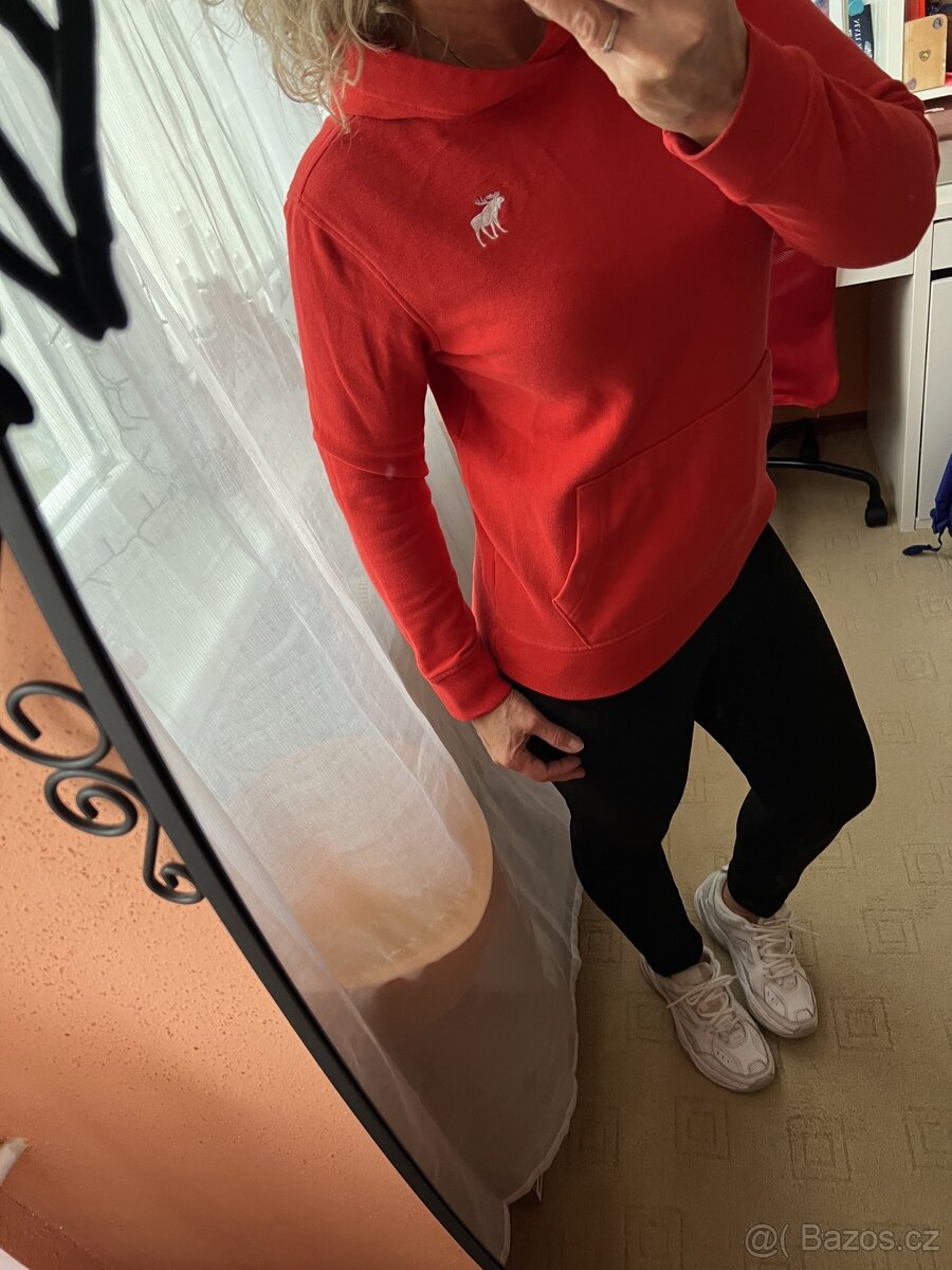 MIKINA ABERCROBIE& FITCH - 2