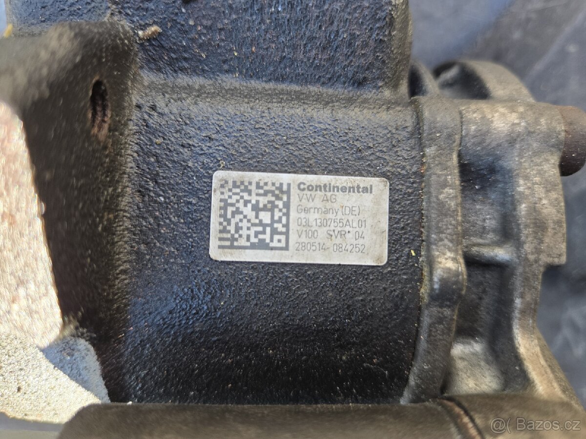 SKODA OCTAVIA FABIA RAPID ČERPADLO 1.6TDI - 2