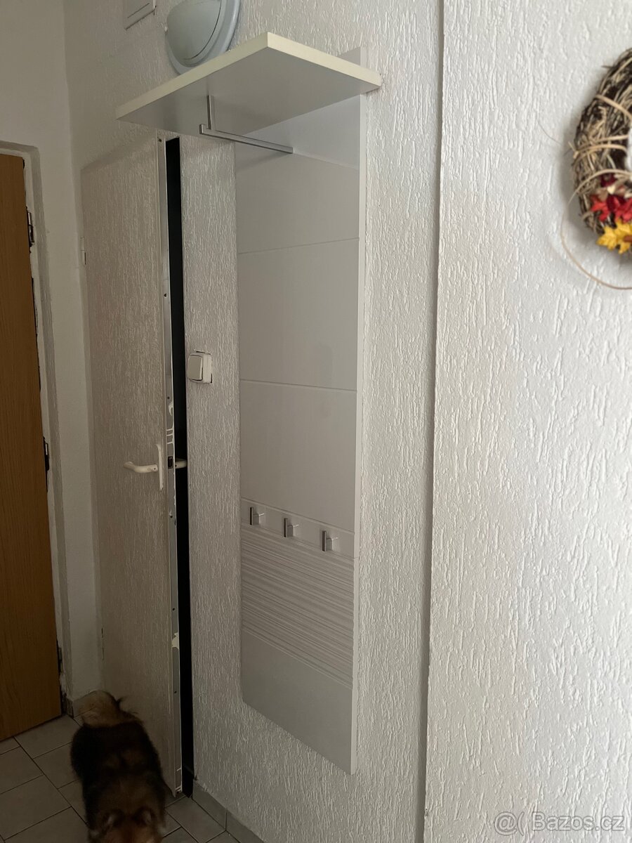 Předsíňový panel - 2