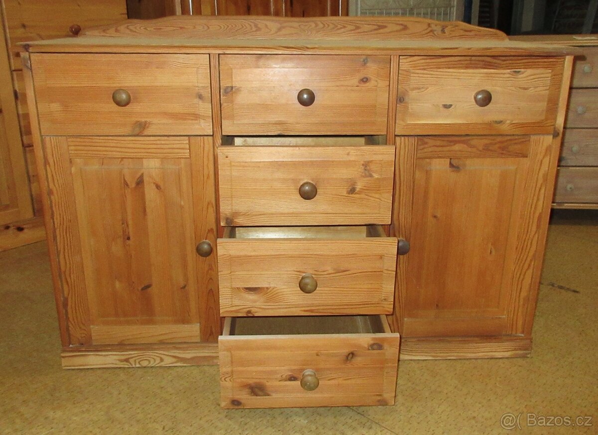 Komoda z borovice se šuplíky - celomasiv - Výborný stav - 2
