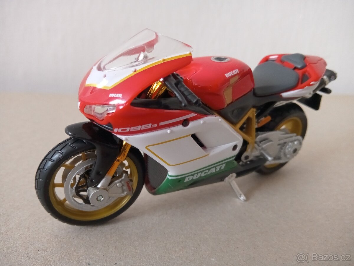 Modely Motocyklů 1/18 - 2