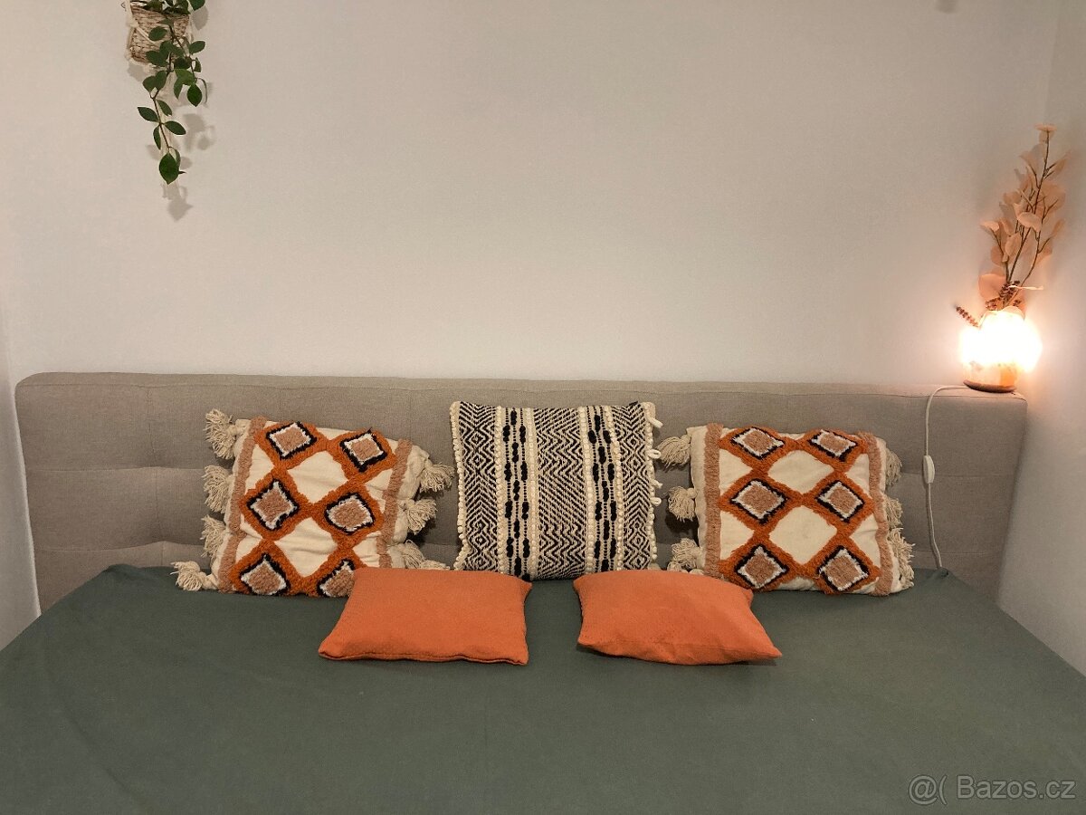 Nadstandardně velká postel manželská 225x227 King´s size - 2