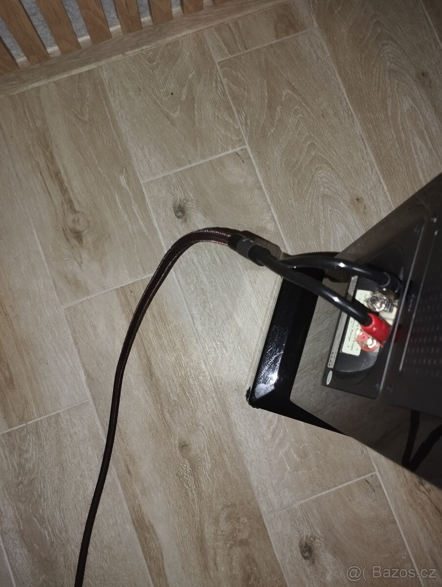 Audioquest Type 9 - 2