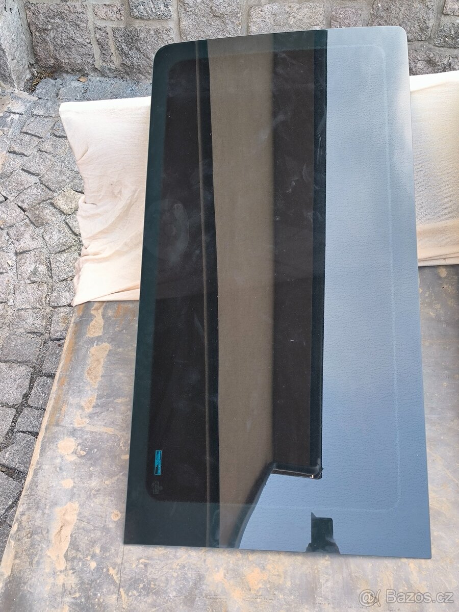 VW Transportér T5-6 boční skla - 2