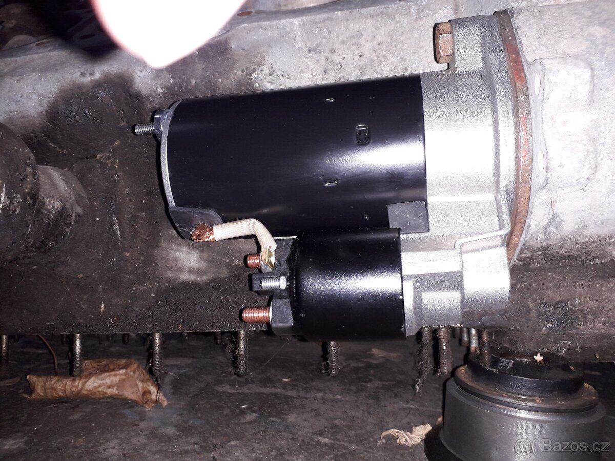 Zástavba starteru s planetovým převodem do vozu Tatra 613 - 2