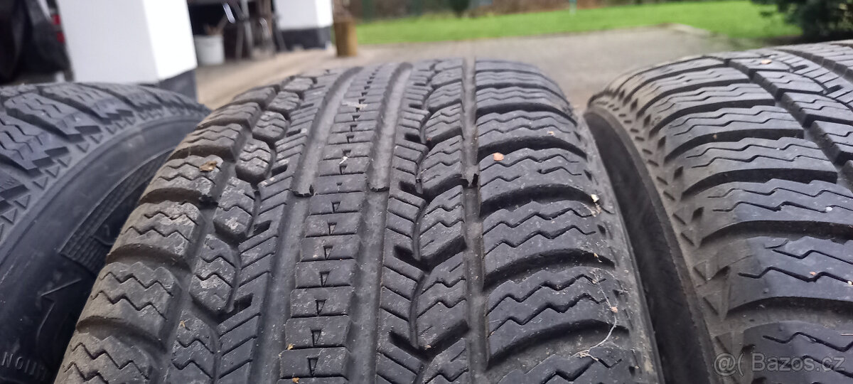 zimní pneumatiky 205/55 R16 - 2