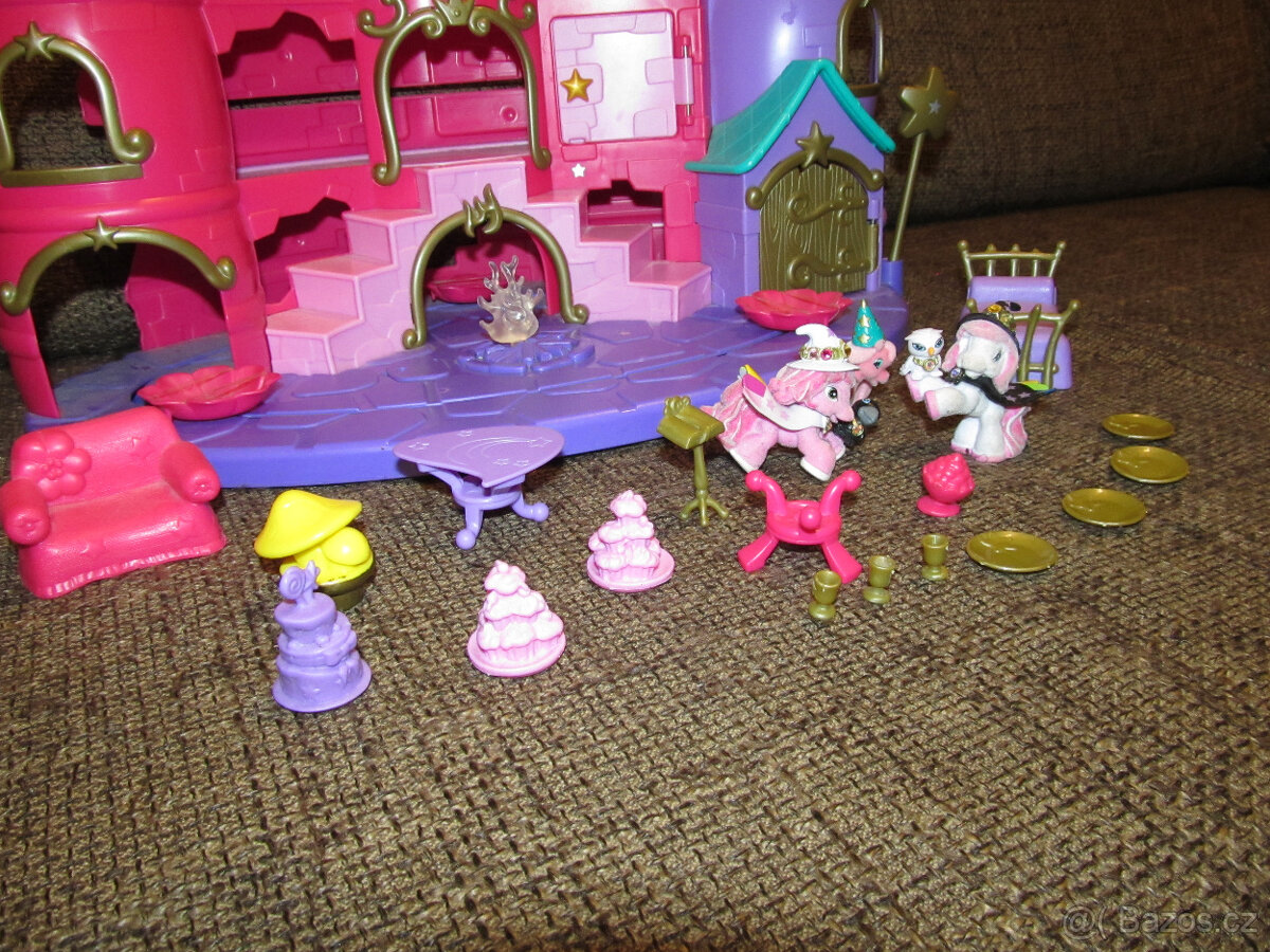 Prodám Simba Filly Witchy Magický zámek - 2