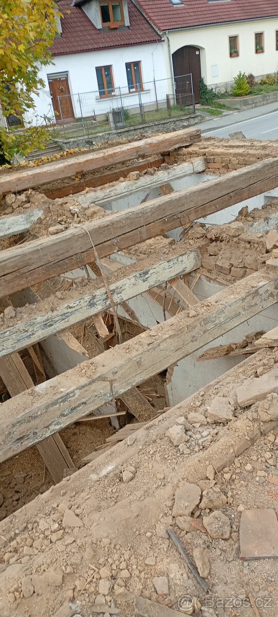 Staré trámy a staré krovy - 2