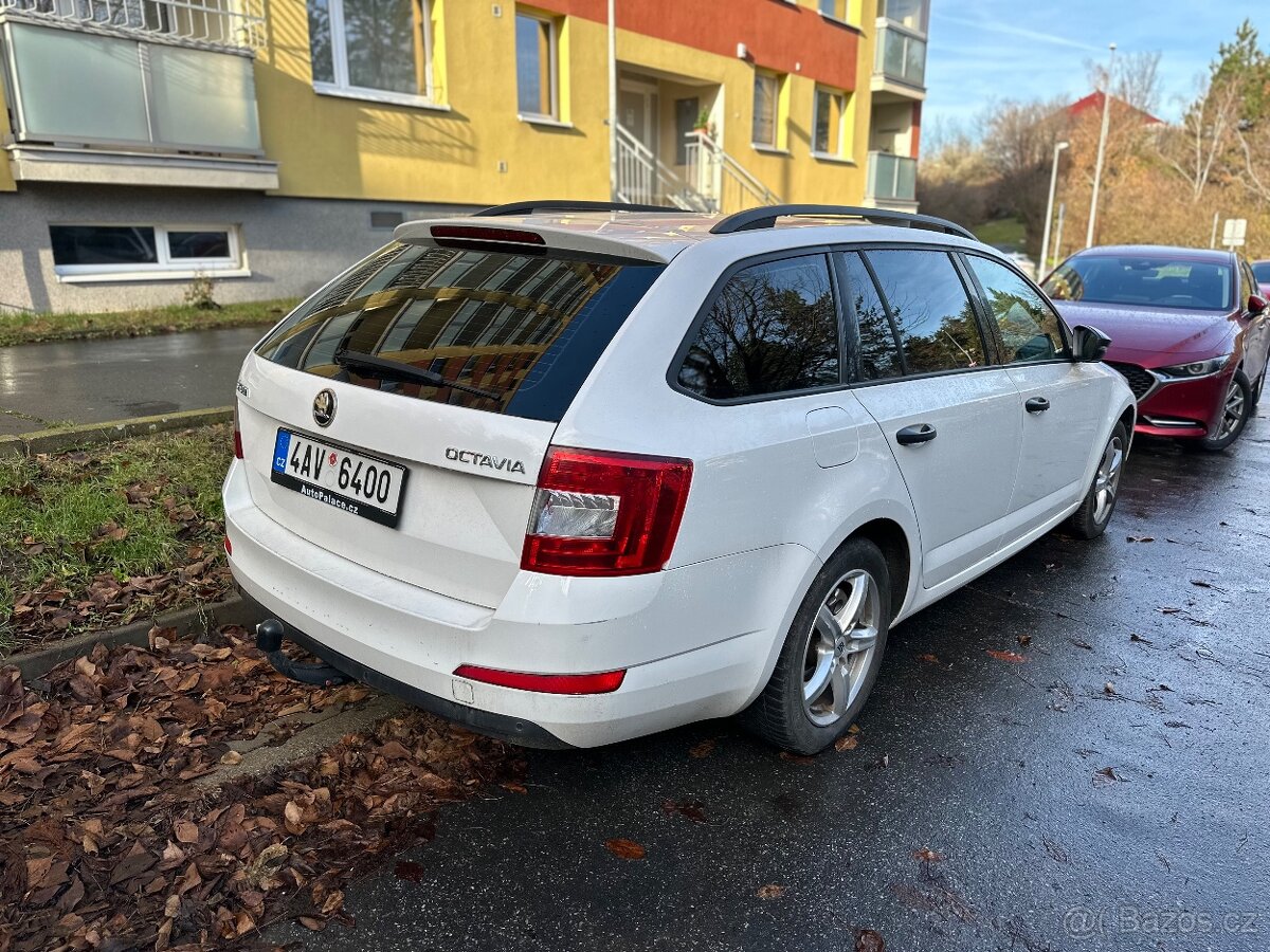 Škoda Oktavia - 2