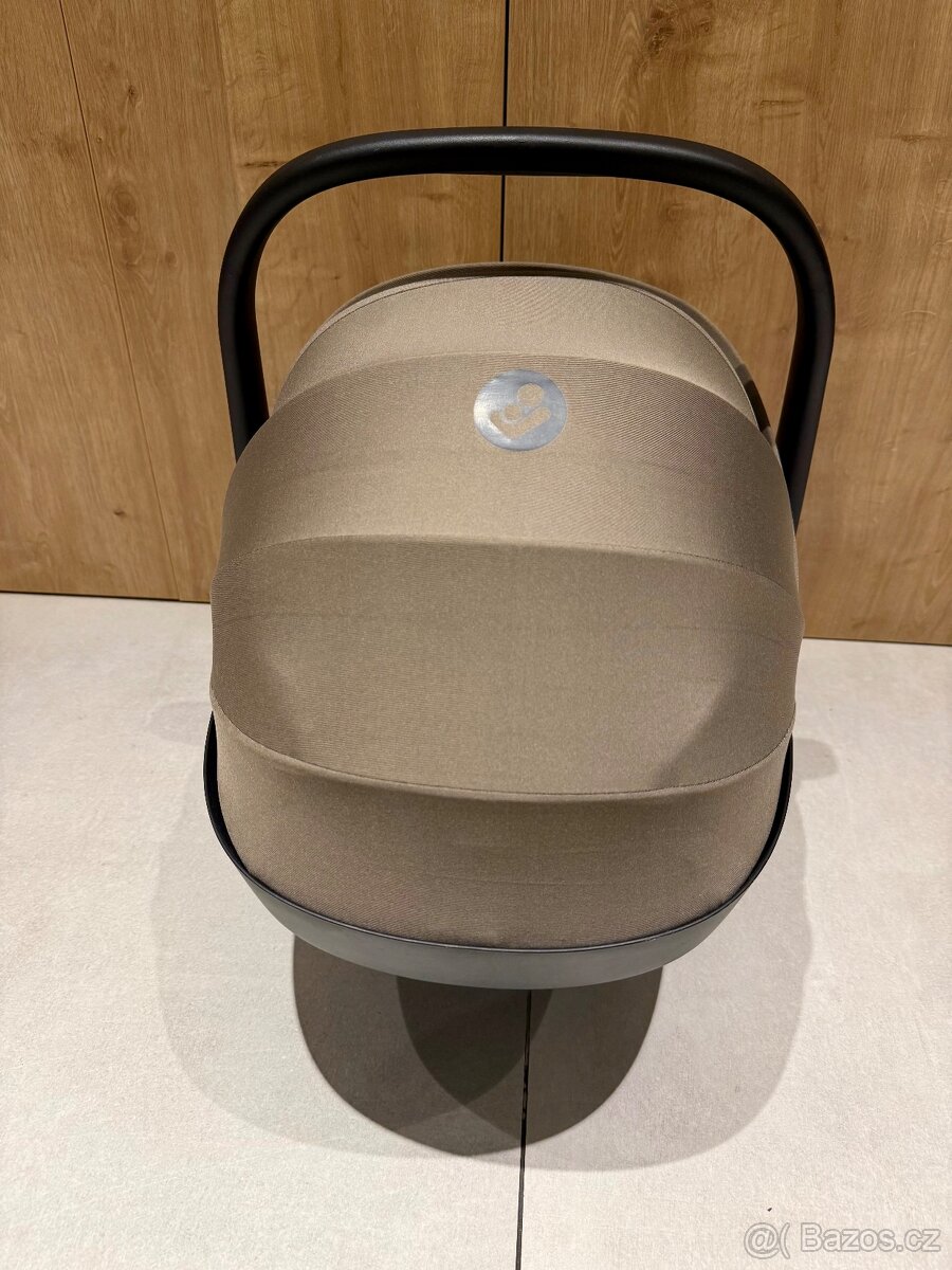 Autosedačka Maxi-Cosi Pebble 360 – Truffle - 2