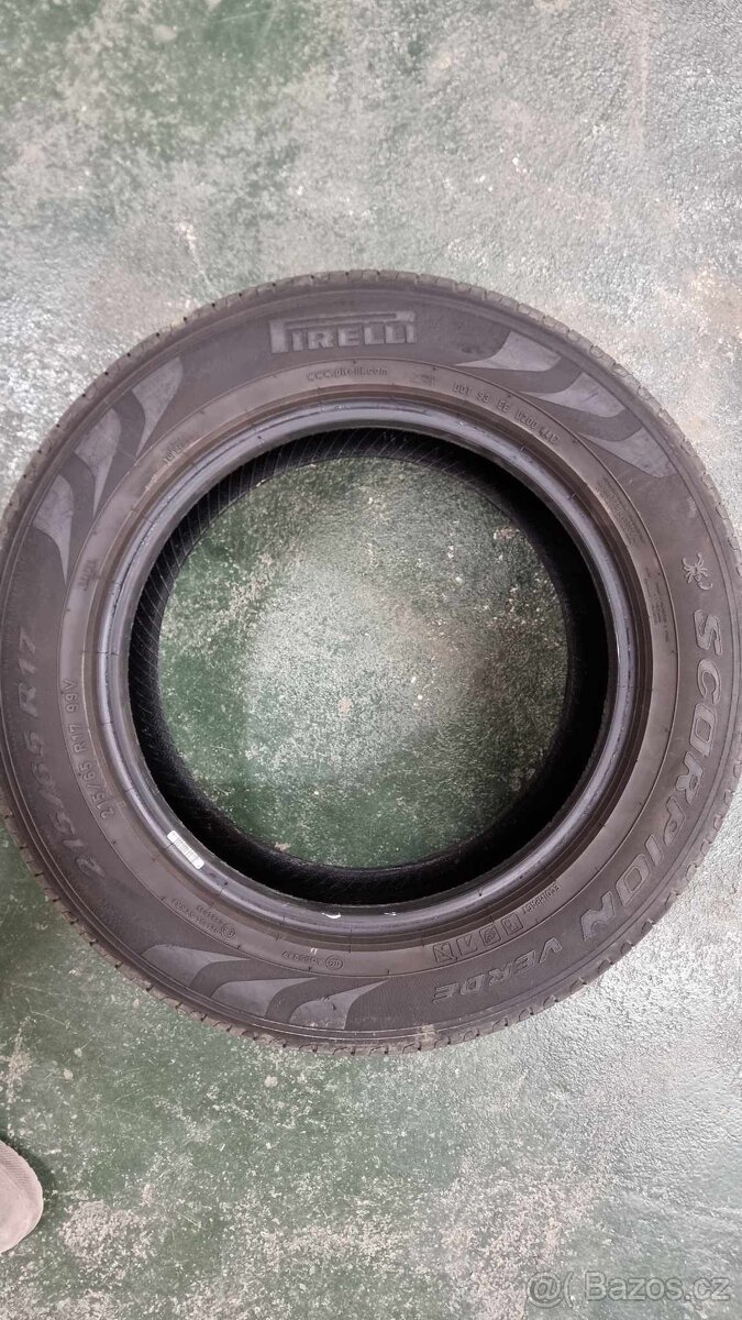 Letní pneumatiky Pirelli. - 2