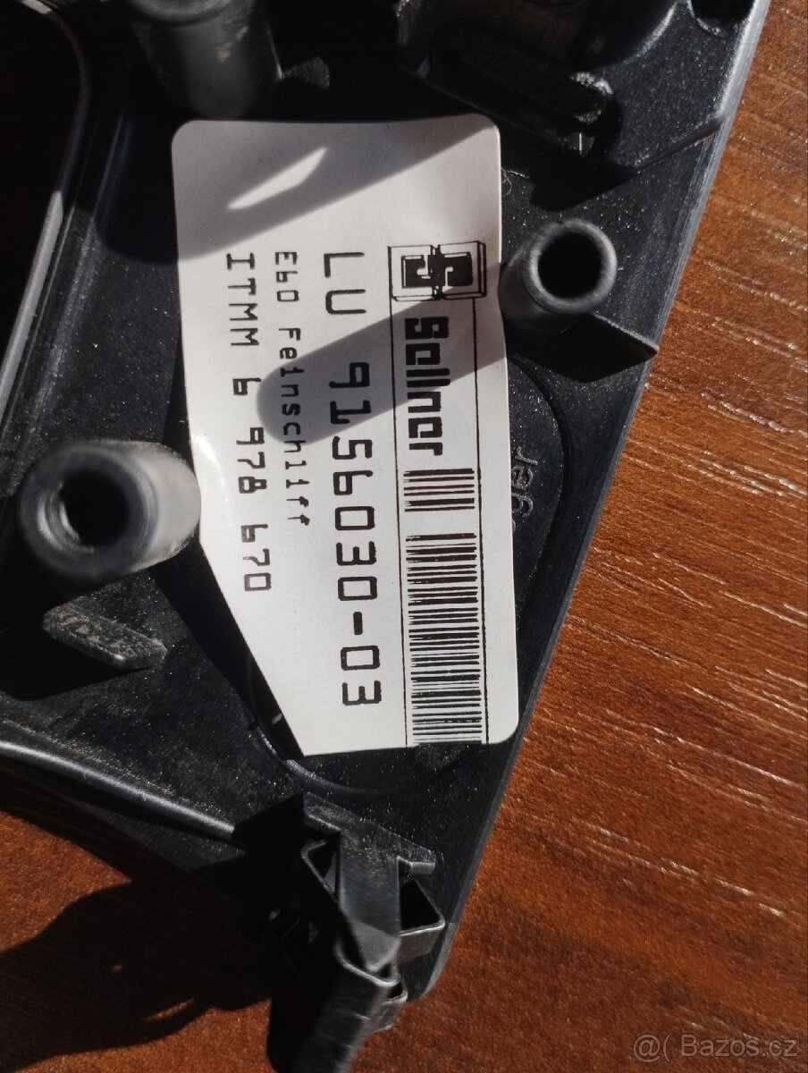 BMW E60 kryt středového panelu - 2