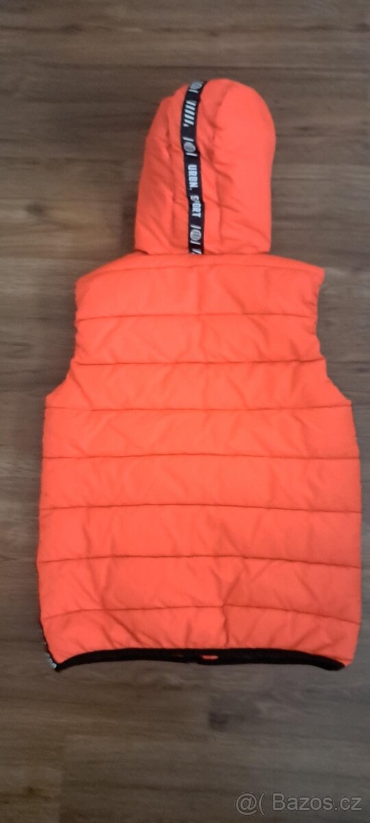 Chlapecká vesta vel. 170 - 2