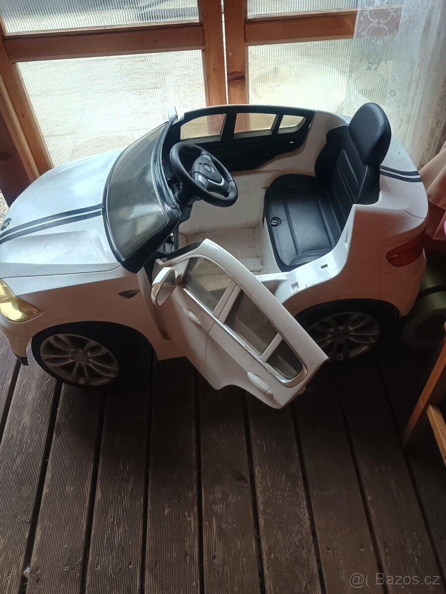 Dětské elektricke auto - 2