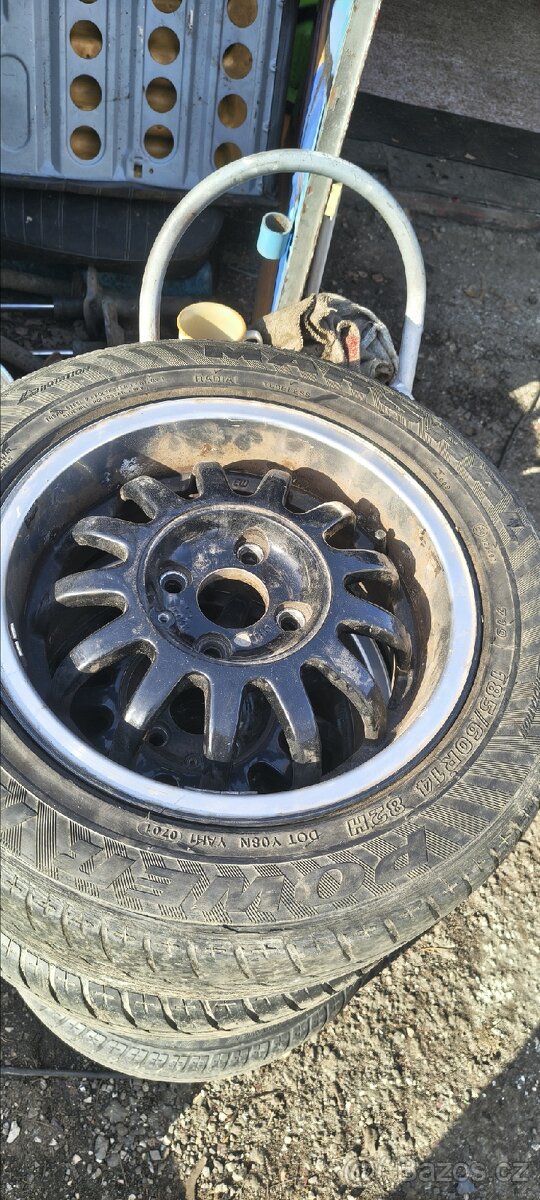 Alu +podlozky škoda 120 rapid - 2